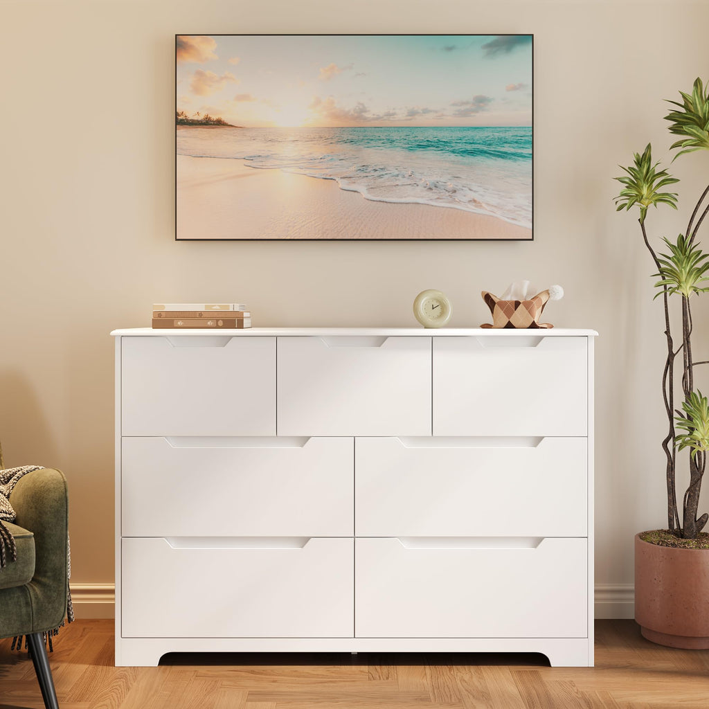 White 7 Drawer Dresser V669
