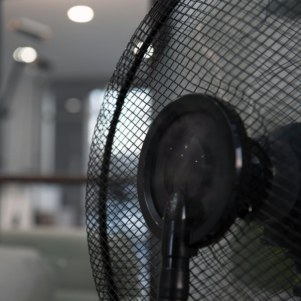 47" Misting Oscillating Pedestal Fan with Water Tank, Remote, Timer, 3 Speeds, Black White H42716