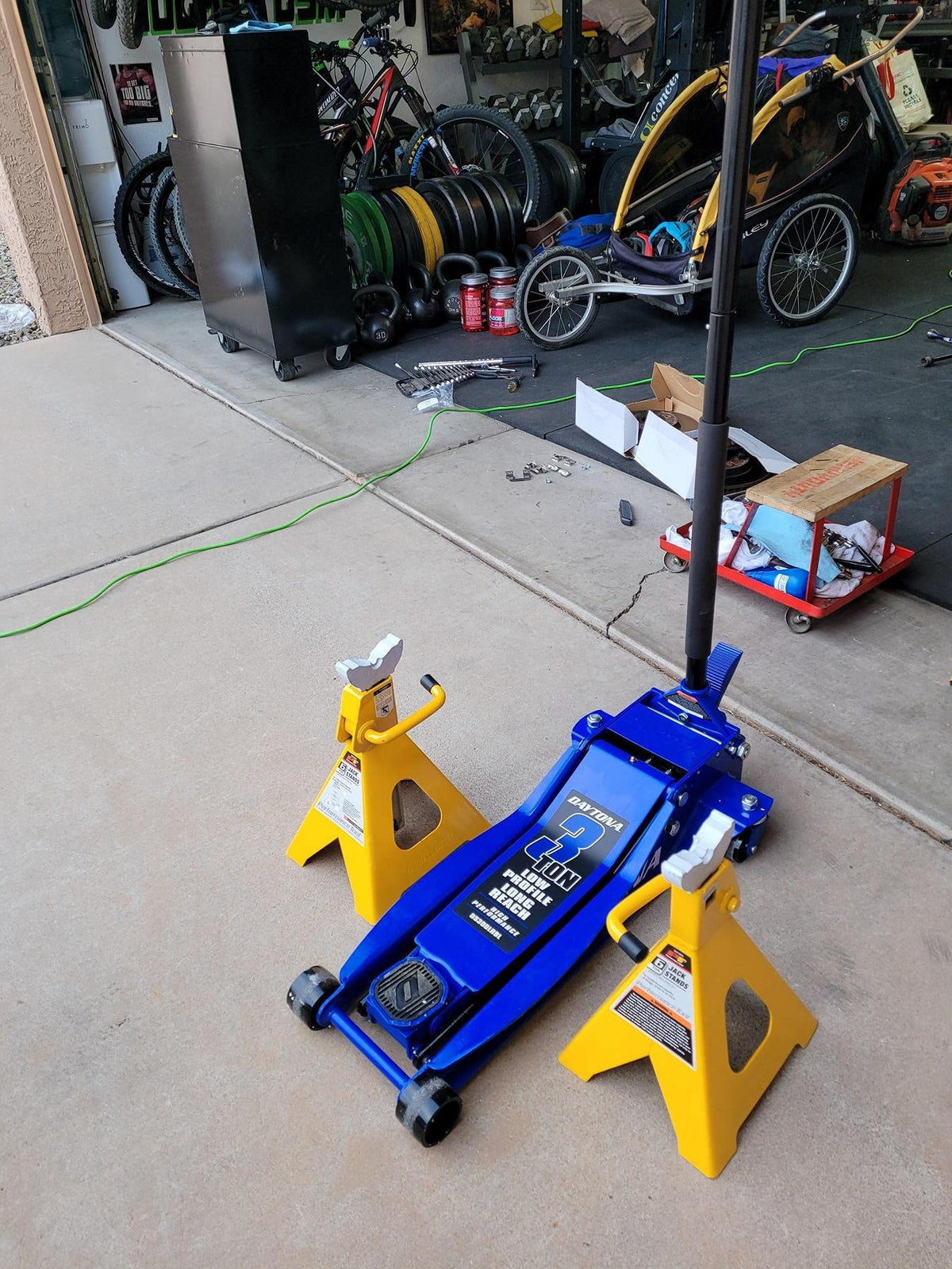 3 ton Low Profile Steel Floor Jack A5904